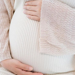 周三全球市🧚‍♀️😼场出现同步抛7️⃣售，纳↘斯达克1🇻🇨00指数下跌超过🇨🇩♊